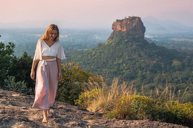 03 Days Highlights Of Sigiriya,Kandy,Nuwara Eliya ,Ella & Udawalawe - The 6:00 am Start, and How to Keep It Comfortable