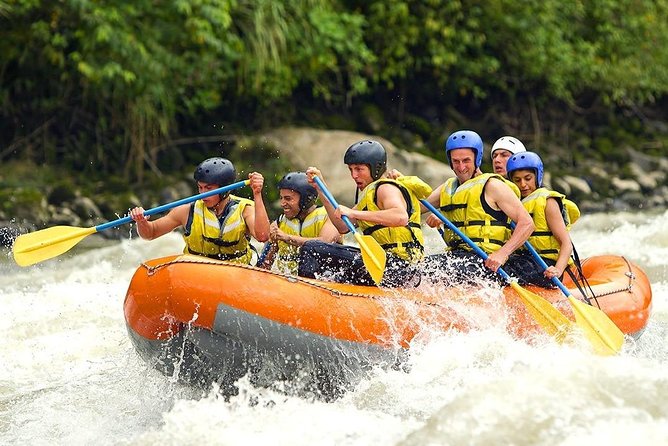 1 Hour Private White Water Rafting in Kitulgala From Kandy with Hotel Pickup - On the water: what the 5 km route and 7 rapids feels like