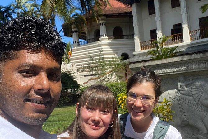 10 Days Sri Lanka Tour with Sujeewa - Trincomalee Beach and the War Cemetery: Two Faces of the Same Region