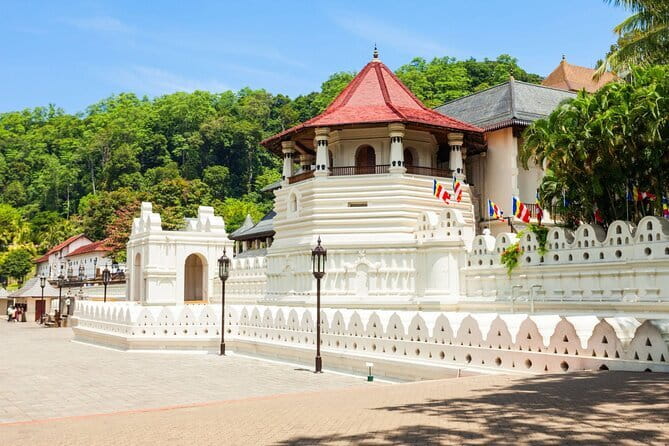 14 Days/ 13 Nights -Sri Lanka Tour on Culture, Wildlife & Beaches - Key highlights worth planning for