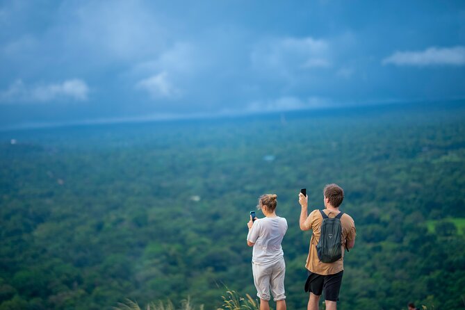 14 Days Sri Lanka ALL in One Classic Tour - Kandy’s Temple of the Tooth plus gardens: the cultural center you’ll remember