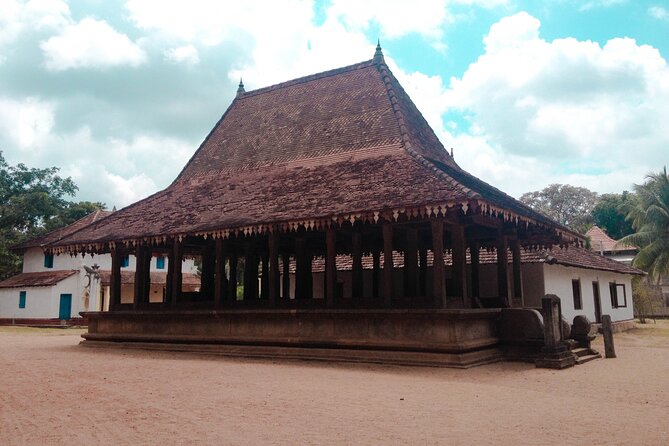 3 Ancient Kingdoms from Colombo - Lunch on your own: how to make the break work