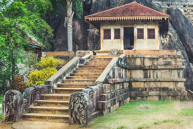 5 Days Private Vehicle with English Speaking Chauffeur - Day 5 in Anuradhapura: Stupas, the Sacred Bodhi Tree, and a Mountain of Pilgrimage Sites
