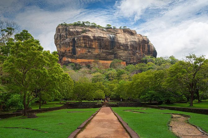 6 Days Nature And Culture Tour - Little Adam’s Peak and Nuwara Eliya Rail Time Without a Full Hike