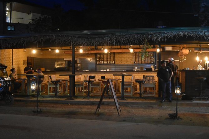 8 Days tour in Sri Lanka with privet driver and accommodations - Peradeniya gardens, tea country waterfalls, and the ride toward Ella