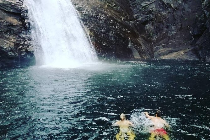 Adam's peak (Sri pada) Waterfalls tour - Muray Waterfall and the pond-and-splash payoff