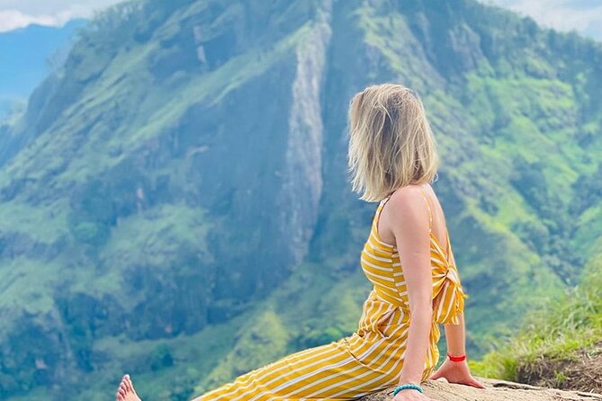 Adventure Tours in Sri lanka - Day 5: Sri Pada (Adam’s Peak) climb, big-mountain atmosphere in 4 hours