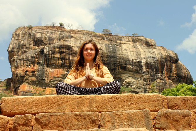 All Inclusive Sigiriya & Dambulla Day Tour from Colombo & Negombo - Dambulla Cave Temple: Five Caves and Centuries of Buddhist Art