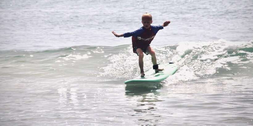 Arugam Bay Surf Lessons : Beginner Surf Experience - Your surf training at Baby Point: the beginner step-by-step plan