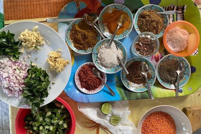 Authentic Sri Lankan Cooking Class in Mirissa - Choosing four dishes from the Sri Lankan lineup