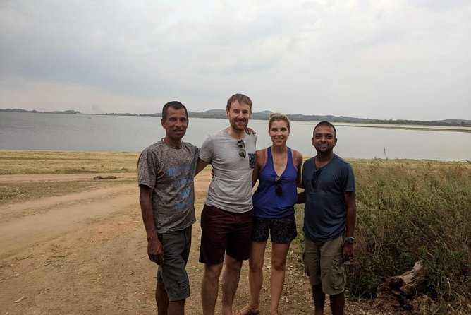 Chauffeur guide and Tour organizer - Tea fields: why the cool air and views matter on this route