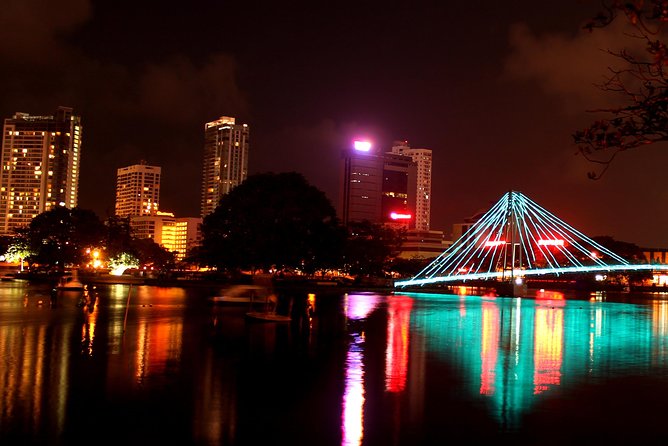 Colombo City Day Tour - Seema Malakaya Temple at Beira Lake: Meditation First, Sightseeing Second