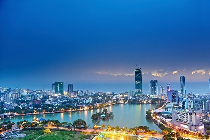 Colombo City Tour - The guide factor: professional, easy pace, and strong English