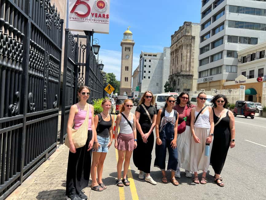 Colombo City Tour by Tuk Tuk Experience - All Inclusive - Red Mosque, a Hindu kovil, and Wolfenden Church in one route