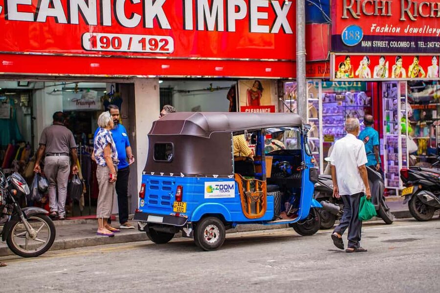 Colombo City Tour by Tuk Tuk - Private & All Inclusive - The driver-guide matters, and these guides have a pattern