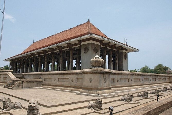 Colombo City Tour By Tuk Tuk Sightseeing -Entry Tickets Included - Morning or evening start, and how to pick your timing