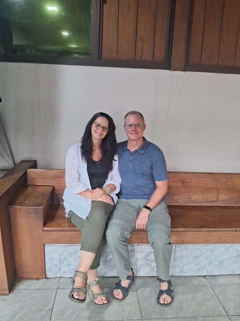 Colombo: City Tour by Tuk with Hotel Pickup-All Inclusive - Old Parliament Building: colonial architecture, quick context
