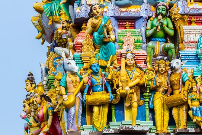 Colombo City Tour (small group with pickup from Cruise ship) - Seema Malakaya Temple on Lake Beira: Where Etiquette Matters