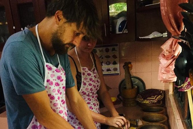 Colombo Cooking Class - What you’ll cook: 10 dishes, curries, egg hoppers, and desserts
