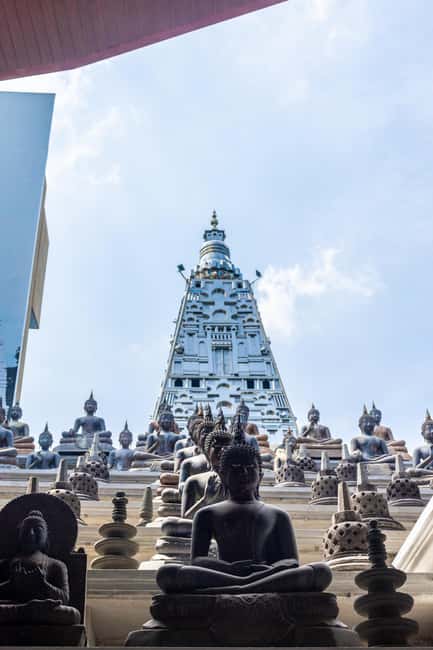 Colombo: HALF A DAY TOUR FROM NEGOMBO by car with Guiding - How the Negombo-to-Colombo drive sets the tone