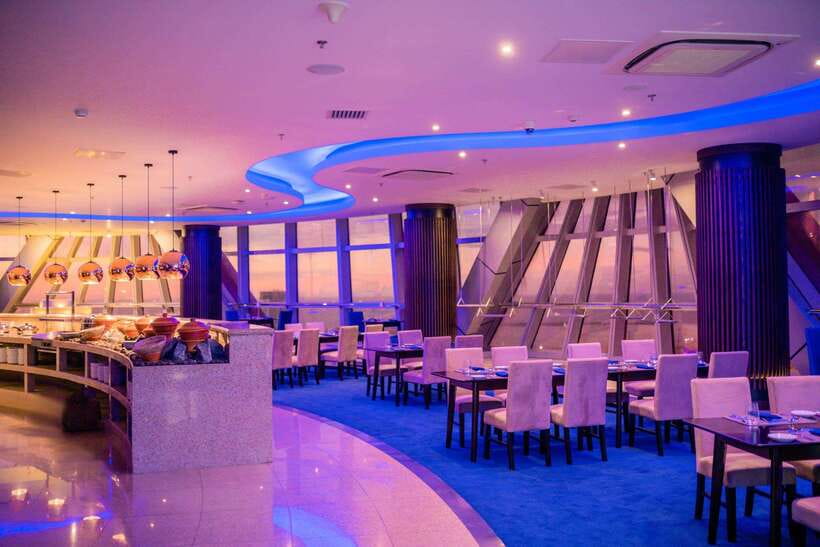 Colombo: Lotus Tower Celebration Dining Experience with Cake - Practical tips for a smooth evening at Lotus Tower