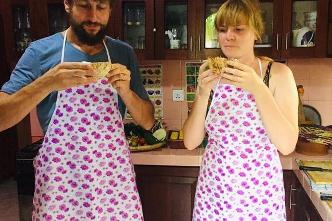 Colombo Morning Food Tour by Tuk Tuk - Practical tips to get the most from your morning food tour