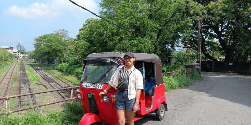 Colombo Private Guided City Tour by Tuk Tuk - All Inclusive - Why a private tuk tuk fits Colombo so well