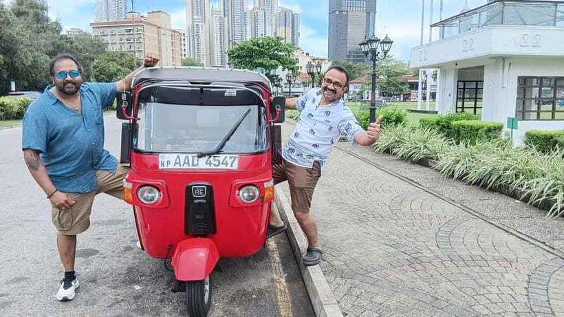 Colombo Private Guided City Tour by Tuk Tuk - All Inclusive - Gangaramaya Temple: where art and everyday faith meet