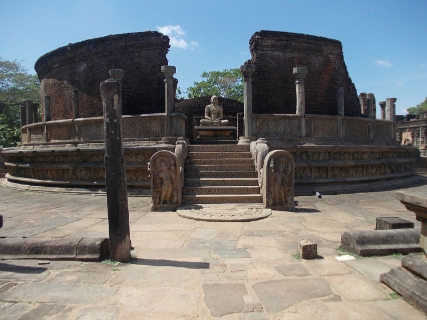 Colombo: Sri Lanka Cultural Triangle Hotspots 2-Day Tour - Minneriya National Park safari: Elephants, but plan for extra costs