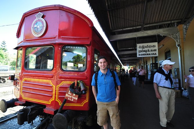 Colombo to Kandy Train Tickets (Reserved Seats) - How reserved seating saves time at Colombo Fort