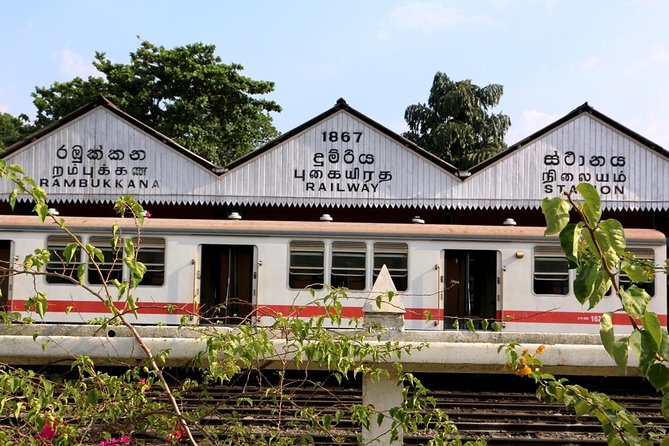 Colombo to Kandy Train Tickets (Reserved Seats) - Pickup and where you meet in Kandy