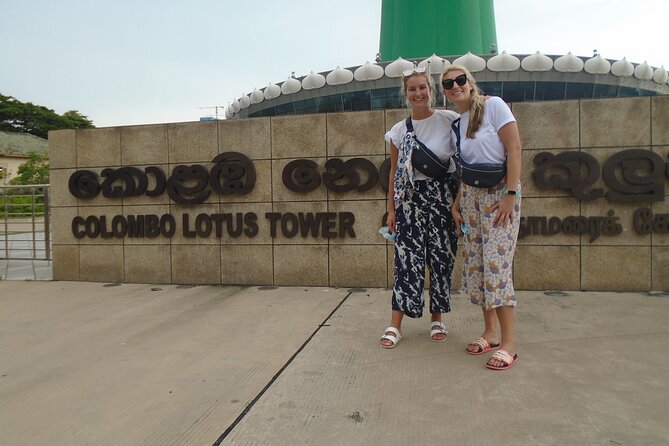 Colombo Tuk Tuk City Tour -Sightseeing Entry Fees & Food Included - Key highlights at a glance