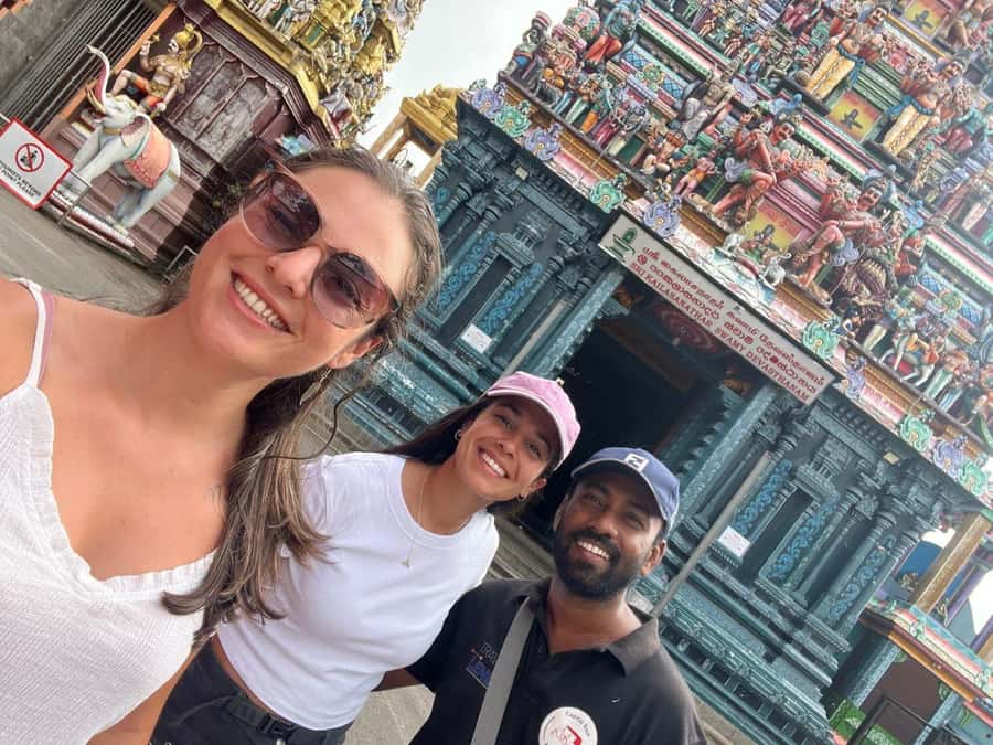 Colombo Tuk Tuk Tour with Entry Fees & Food Included - Who this tour is perfect for
