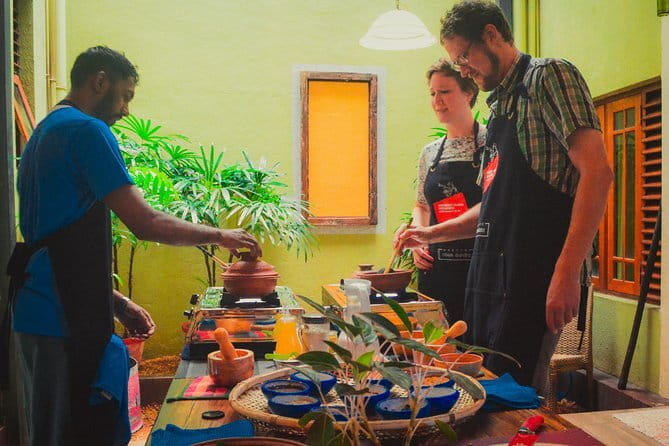 Cooking Class Sri Lanka with Locals - Coconut and spice: the flavors you will remember