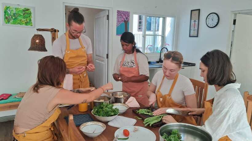 Cooking with Arun & Tamil Family - Music, Snowy the kitchen helper, and the family atmosphere