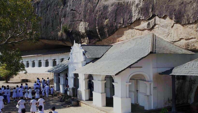 Dambulla: All Inclusive Sigiriya Rock & Dambulla Cave Temple - Climbing Sigiriya Rock Fortress, Lion’s Rock to the top