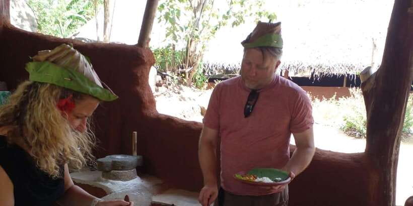 Dambulla: Caves Temple & Traditional Village Tour with Lunch - What Your Guide Helps You Catch In the Caves