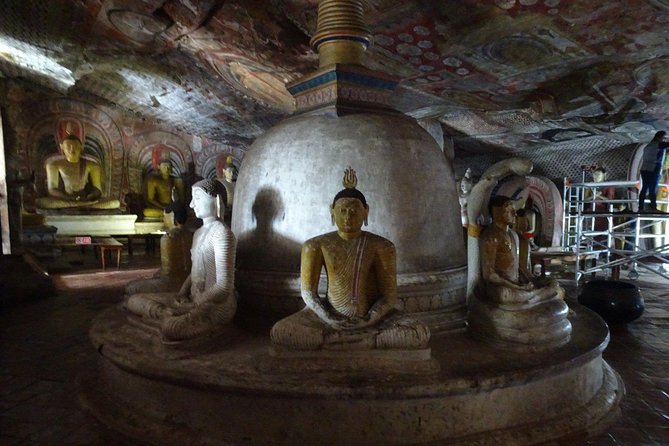 Dambulla, Sigiriya and Pidurangala Tour from Kandy - Pidurangala Rock: ancient monuments and caves for your second rock fix