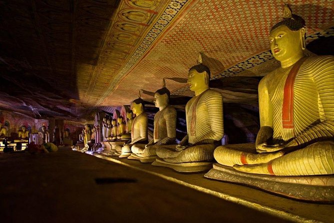 Dambulla & Sigiriya Day Tour from Colombo / Negombo with Lunch - Stop 2: Sigiriya Lion Rock Climb, Heat Management and Step Strategy