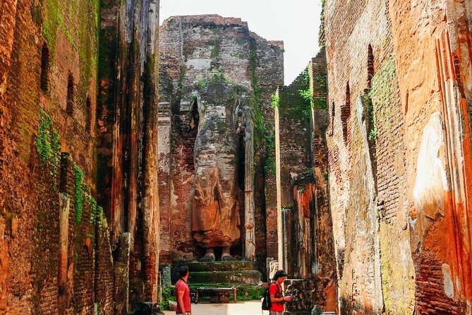 Day Tour from Dambulla to Sigiriya or Pidurangala & Polonnaruwa - Stop 1, Sigiriya Citadel Rock: the view and the story behind it