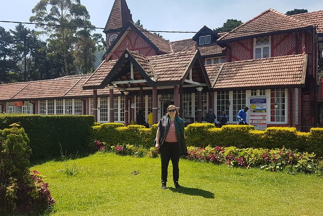 Day Tour of Nuwara Eliya - The private vehicle advantage: why the pace feels better