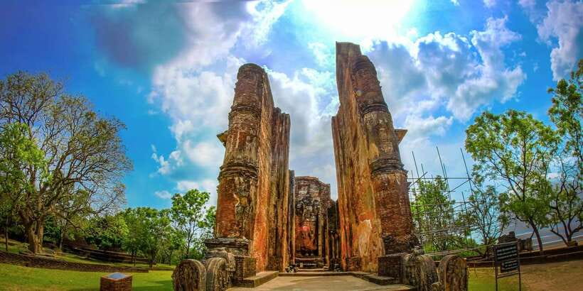 Day Trip to the Ancient Capital of Polonnaruwa From Colombo - Gal Vihara’s Buddha Statues, Where Stone Emotion Shows Up