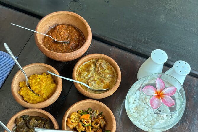 Devi's PRIVATE FOOD (Traditional & Fusion) TOUR in Galle Fort - Price and value: is $200 worth it?