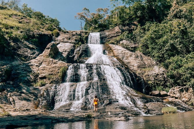 Diyaluma Waterfall & Natural Pool Bath. - Diyaluma Falls views: the reason to come in the first place