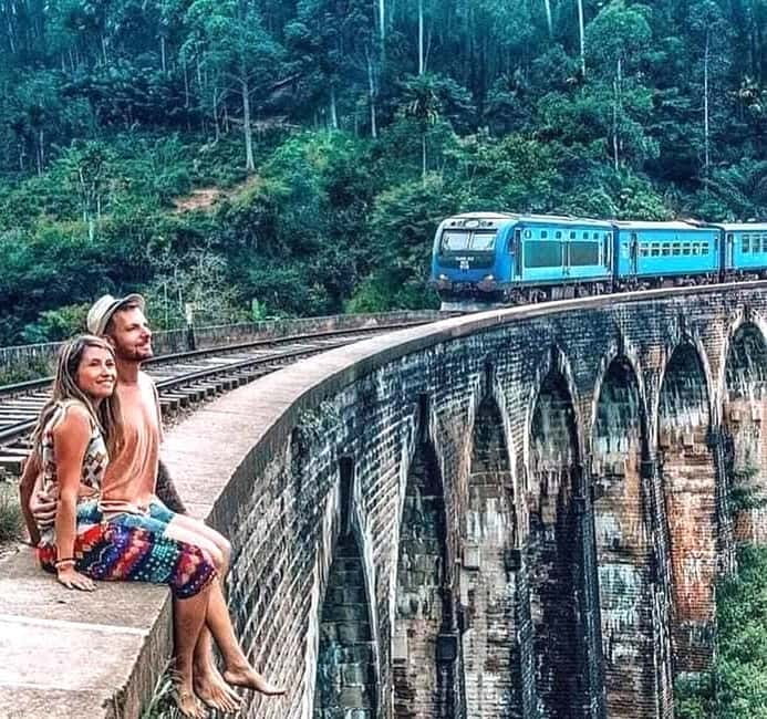 Ella: 9 Arches Bridge, Little Adam's Peak, Tea Factory - Little Adam’s Peak hike for quick summit views