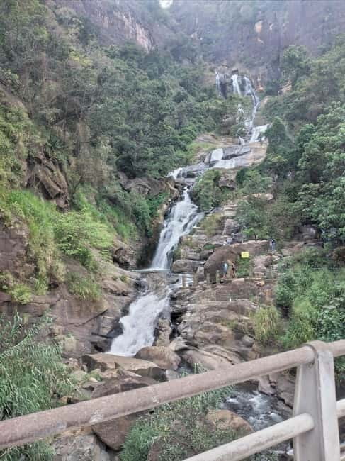 Ella: All-Inclusive Diyaluma and Ravana Waterfalls Day Tour - Lunch and Drinks: Local Food Without the Time Penalty