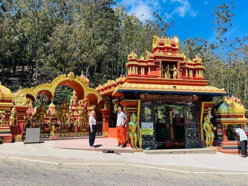 Ella Day Tour from Kandy with tea factory - Nuwara Eliya to Ella: Little Adam’s Peak hike (mini Adamspeak)