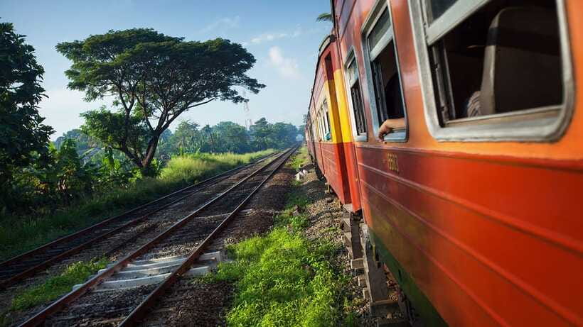 Ella: First Class Scenic Train Ticket To/From Nanuoya - Price and Value: Is $95 Worth It?
