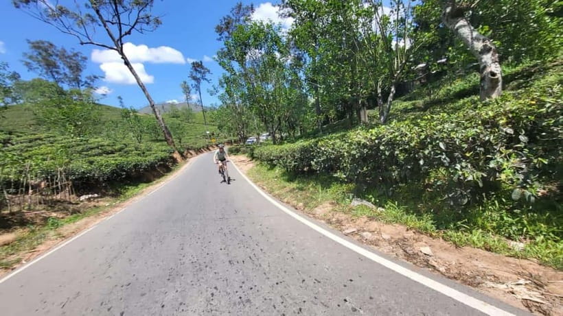 Ella, Sri Lanka Cycle Zone Bike Tour - Bikes, safety gear, and what to expect from equipment