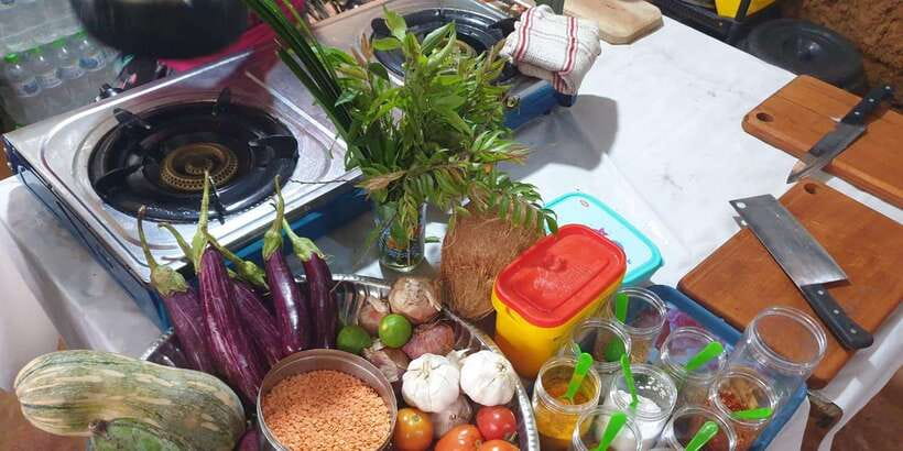 Ella: Sri Lankan Cooking Class with Neranji at Homestay - Spices, coconut, and the techniques you can reuse at home